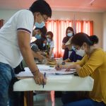 Agricultural extension workers (AEWs) in Quezon province were convened by Department of Agriculture (DA) Region IV-CALABARZON to distribute the FY 2020 1st Quarter incentive allowance and updated them on the regional office's ongoing programs, held at Quezon Agricultural Research and Experiment Station in Brgy. Lagalag, Tiaong on August 26, 2020. This incentive allowance is intended to provide credit to the services rendered by AEWs in the implementation of DA programs. It covers their accommodation and travel expenses, thus improving the delivery of extension services while retaining the standard of outputs they provide. "On behalf of Agriculture Secretary William D. Dar, thank you for your continued support for developing the agricultural sector, not just in Quezon, but also in CALABARZON," Regional Director Arnel V. de Mesa said in his speech. Director de Mesa also encouraged every AEW to keep providing accurate data for better collection and dissemination of information. In addition to the incentives, Quezon AEWs have been updated by the regional office on the different programs, such as the Rice Resiliency Project, management of African swine fever, Organic Agriculture Program, and High Value Crop Development Program which DA is continuously implementing. Subsequently, this kind of activity will also take place at the office of the provincial agriculturist (OPA) in Batangas, OPA Cavite, OPA Rizal, and OPA Laguna on August 27, September 1, 2, and 3, respectively. • (MAP, DA-RAFIS)