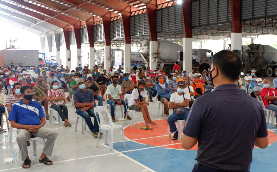 RD de Mesa encourages farmers, fishers to enlist in RSBSA - Department ...